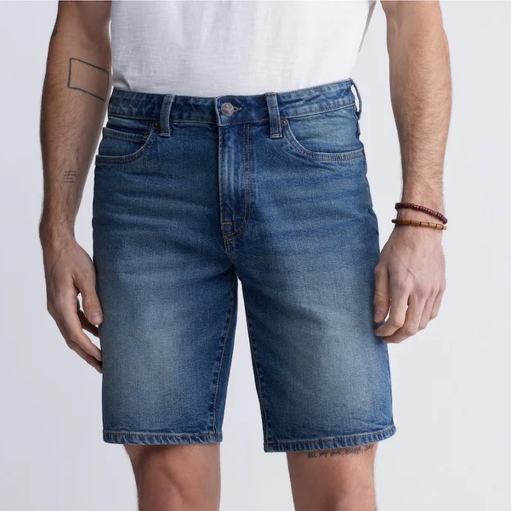 Buffalo David Bitton Straight Leg Cotton Stretch Altered Jean Shorts 32 waist
